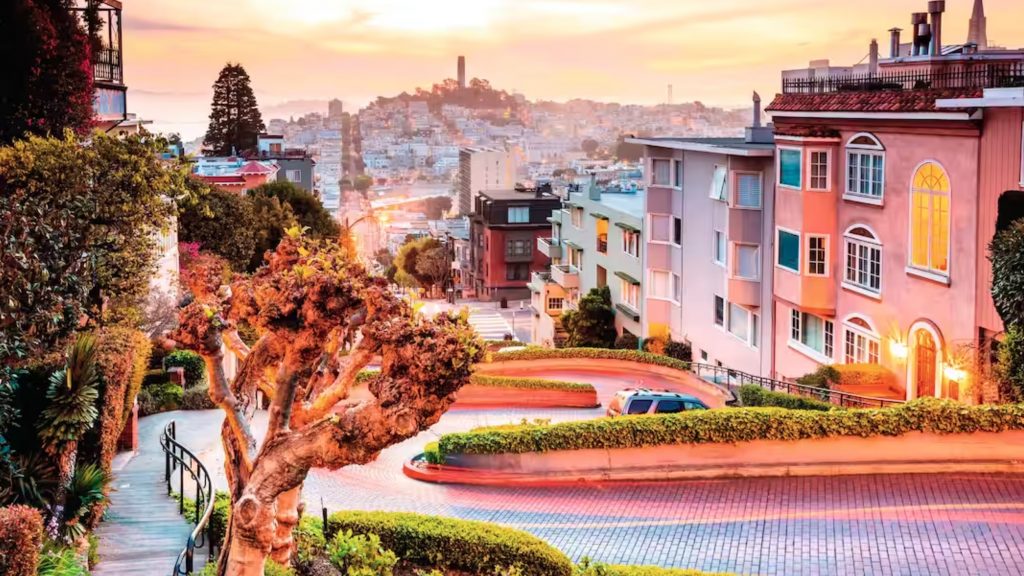 Panoramic view across Russian Hill, San Francisco
